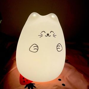 CUTE KITTY NIGHT LIGHT